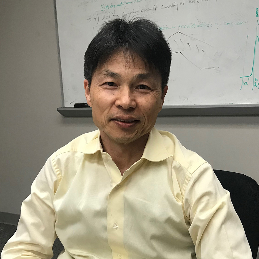 Practicing at Georgia Tech's Campus Recreation Center (Credit: Minoru Shinohara)