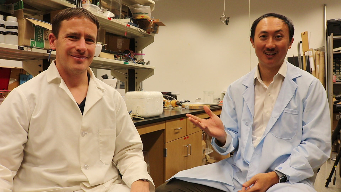 Scott Carver (left) and David Hu (Photo by Renay San Miguel)